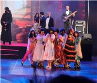 مهرجان المسرح المصري يفتتح دورته الـ16 باستعراض «روحنا المسرح»| صور