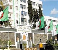 الجزائر: إرهابي يسلم نفسه للسلطات العسكرية جنوبي البلاد
