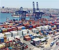 تداول 174 ألف طن بضائع استراتيجية بميناء الإسكندرية 