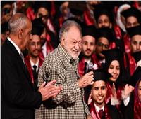جامعة مصر للعلوم والتكنولوجيا تحتفل بتخرج دفعة من «الطب البشري» بحضور يحيى الفخراني