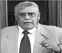 الفنان أحمد عقل.. ابن المسرح يتحدث 4 لغات 