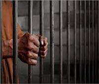 حبس شخص ضبط بحوزته 1.5 مليون قطعة العاب نارية بالجمالية 