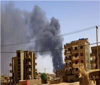 القاهرة الإخبارية: انفجار ضخم بمحيط منطقتي جبرة والشجرة بالخرطوم