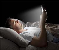 ما هو تأثير استخدام الأجهزة الذكية قبل النوم؟ 