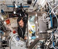 الإماراتي سلطان النيادي ينجز 200 تجربة علمية على متن محطة الفضاء الدولية