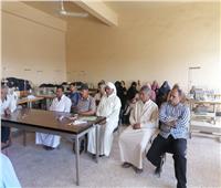 «العمل» تنظم ندوة لتوعية شباب شمال سيناء بثقافة المشروعات الصغيرة