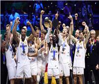 ألمانيا تهزم صربيا وتتوج بلقب كأس العالم لكرة السلة