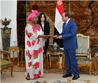 الرئيس السيسي يلتقي رئيسة مجلس الشيوخ لجمهورية غينيا الاستوائية
