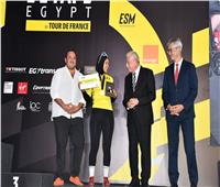محافظ جنوب سيناء يسلم جوائز الفائزين في سباق الدراجات الهوائية الدولي بشرم الشيخ| صور