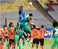 انطلاق مباراة المصري البورسعيدي وفاركو في الدوري