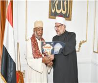 مفتي «القمر المتحدة»: مصر مهبط العلم وعمارة حديثة للمساجد لا توجد في بلد آخر