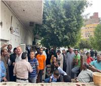 استمرار توافد المواطنين لتحرير توكيلات ترشح الرئيس السيسي بالفيوم