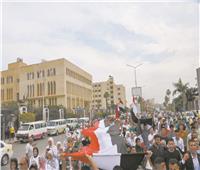 الشعب يبايع الرئيس| المصريون في كل الميادين: «كمل المشوار يا سيسي»