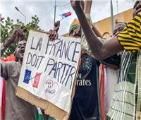 كيف ولماذا تقلص النفوذ الفرنسي بأفريقيا؟ .. محلل سياسي يجيب