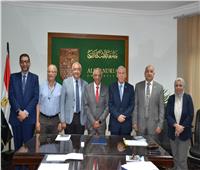 جامعة الإسكندرية توقع اتفاقية تعاون مع كلية لوبين للأعمال بالولايات المتحدة الأمريكية