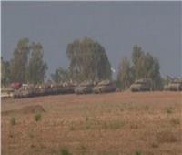 انتشار الدبابات الإسرائيلية على سلسلة التلال في جنوب إسرائيل