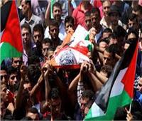 استشهاد شاب فلسطيني مُتأثرًا بجروح أصيب بها خلال مُشاركته في تشييع جنازة بالخليل