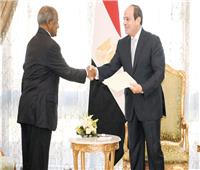 السيسى: مصر حريصة على تعزيز العلاقات الثنائية بين البلدين
