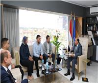 محافظ أسوان يلتقي وفدًا من أعضاء مبادرة تطوير الصناعة المصرية «ابدأ»