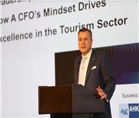 وزير السياحة يشارك كمتحدث رئيسي في افتتاح قمة Cairo CFO Summit 2023