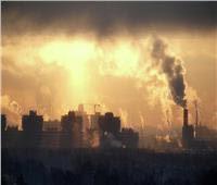 علماء: يجب خفض التلوث الكربوني إلى النصف خلال العقد الحالي