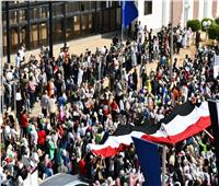 رئيس جامعة القناة يتقدم مسيرة طلابية لدعم القضية الفلسطينية| صور
