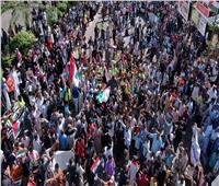 الآلاف في ميدان الساعة بقنا دعمًا لفلسطين وتفويضًا للرئيس | فيديو