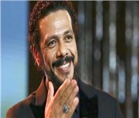 حمزة العيلي يشيد بـ"محمد سلام" بعد انسحابه من العرض المسرحي تضامناً مع فلسطين