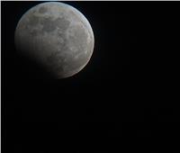 مركز الطقس الفضائي بجامعة حلوان يرصد ظاهرة خسوف القمر
