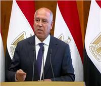 وزير النقل يوجه باختيار المنتج المصري بمشروعات الوزارة