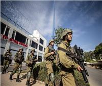 بغطاء ناري كثيف.. الاحتلال الإسرائيلي يقتحم مستشفى الشفاء