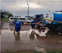 رئيس شركة مياه المنوفية يتابع أعمال شفط تجمعات مياة الأمطار