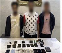 ضبط 5 مسجلين خطر بحوزتهم 7 كيلو مخدرات وأسلحة بالقاهرة| صور 