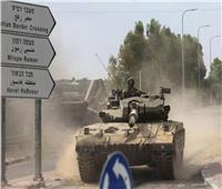 دبابات إسرائيلية تغلق طريق صلاح الدين الواصل بين شمال قطاع غزة وجنوبه بالكامل