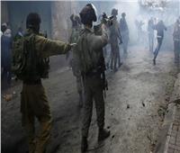 إصابة 15 فلسطينيا برصاص الاحتلال الإسرائيلي خلال مواجهات في مخيم قلنديا 