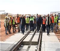 وزير النقل يتابع التقدم في معدلات تنفيذ مشروع الخط الاول من شبكة القطار الكهربائي السريع