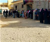 "بئر العبد" تنتصر لشهدائها.. الأهالي يتوافدون على اللجان الانتخابية للإدلاء بأصواتهم 