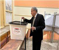 وزير التموين يدلي بصوته في الانتخابات الرئاسية| صور