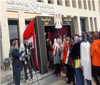 بالأعلام المصرية.. ازدحام شديد أمام لجنة انتخاب الحي الحكومي بالعاصمة الإدارية الجديدة 