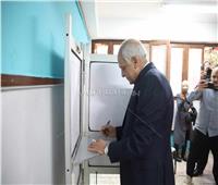 محافظ الجيزة يُدلي بصوته في الانتخابات الرئاسية 2024| صور