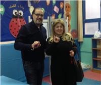 مها أحمد ومجدي كامل يدليان بصوتيهما في الانتخابات الرئاسية 2024