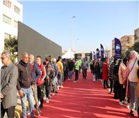 إقبال كثيف من الناخبين بلجنة مدرسة سيرا نبراوي بالتجمع الخامس