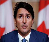 استطلاع: معظم الناخبين الكنديين يطالبون باستقالة ترودو