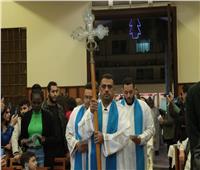 رئيس الأسقفية يدعو المؤمنين لصلاة الاستعداد ضمن طقوس قداس الميلاد 