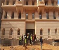 رئيس العاصمة الإدارية الجديدة يتفقد الحي السكني الخامس ومحور الأمل 