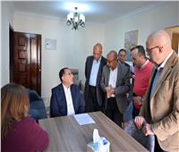 رئيس الوزراء يسلم عقود وحدات سكنية للمستفيدين بمبادرة «سكن لكل المصريين»