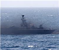 الحوثيون يعلنون استهداف سفينة كانت متجهة إلى إسرائيل 