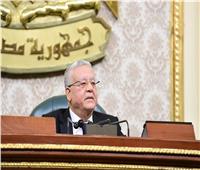 رئيس النواب يطالب وزير العدل بمراعاة المشاكل الدستورية في مشروعات جذب الاستثمار