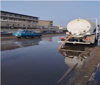 انتشار معدات شركة مياه الشرب لرفع تجمعات مياه الأمطار بالقليوبية