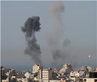25 شهيدًا جراء قصف إسرائيلي لمنازل سكنية وسط وشمالي رفح